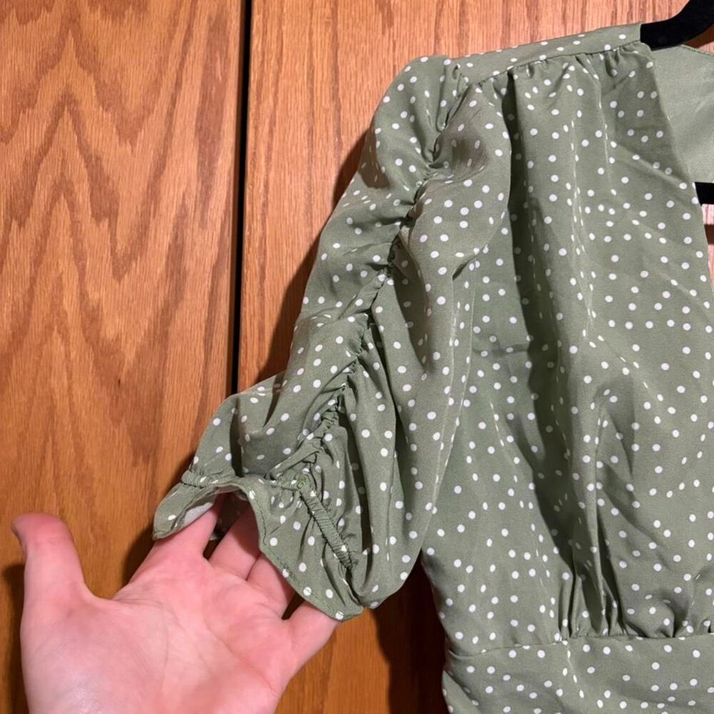 D'liteful polka dot ruched puff sleeve v-neck open back mini dress sage green - Picture 5 of 6